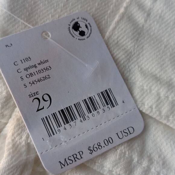 NWT Free People Loving Good Vibrations Denim Fray Shorts spring white sz… - Picture 10 of 10